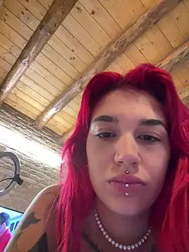 Dollyred's Live Chat Room