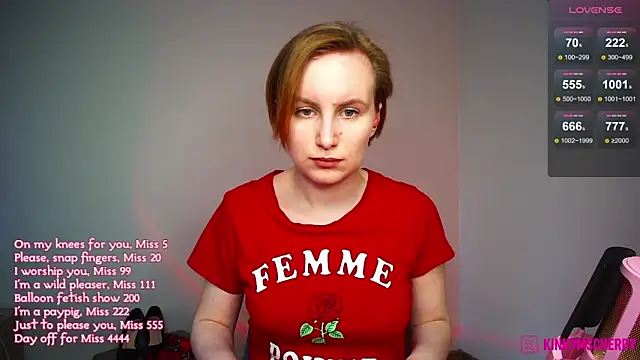 Онлайн чат KinkyMissCherry