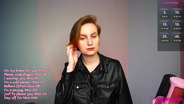 KinkyMissCherry: онлайн-чат