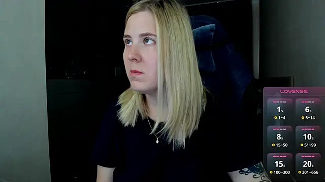 Chat soba uživo modela Olivia_Munk