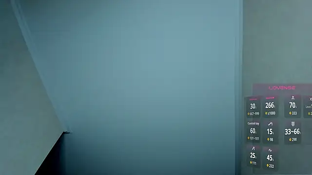 Olivia_Munk Adlı Modelin Canlı Sohbet Odası