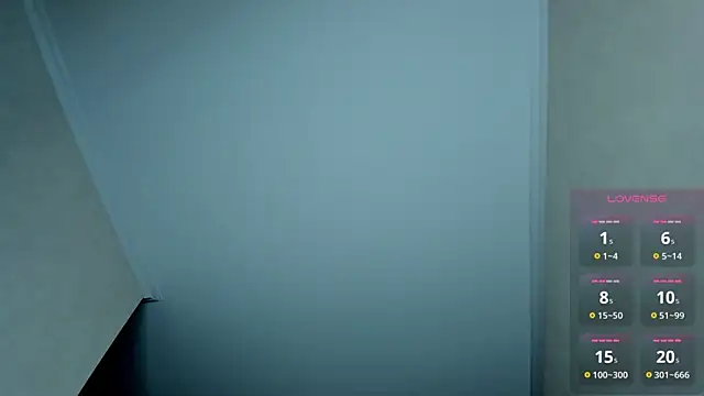 Olivia_Munk – Naživo chatovacia miestnosť