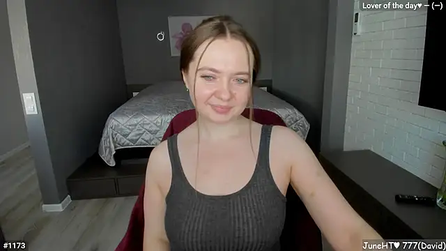 LizaGost's Live Chat Room