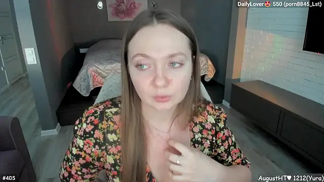 LizaGost Adlı Modelin Canlı Sohbet Odası