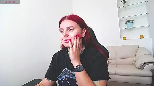 Živá chatovací místnost NikaLee