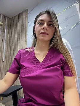 alicee16n Live chat-huone