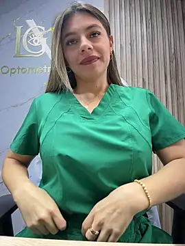 alicee16 Adlı Modelin Canlı Seks Kamerası Şovu