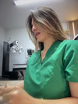غرفة دردشة alicee16 المباشرة