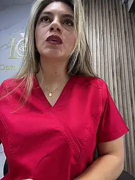 alicee16 Adlı Modelin Canlı Seks Kamerası Şovu