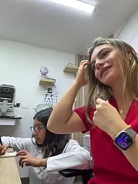 alicee16: δωμάτιο απευθείας συνομιλίας