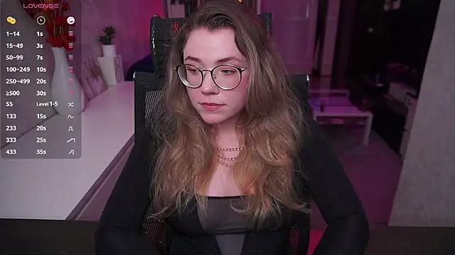 RemyCute's Live Chat Room