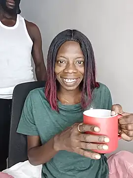 nzanizy's Live Chat Room