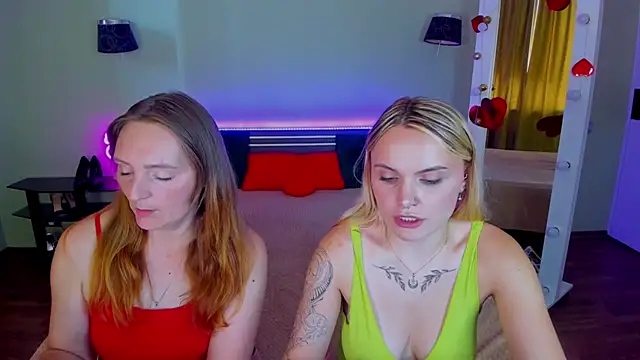 MagicEyess – live sex-cam-show