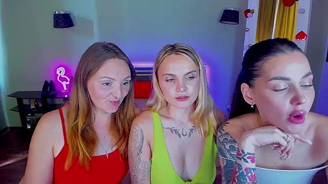 MagicEyess' Live Sex Cam Show