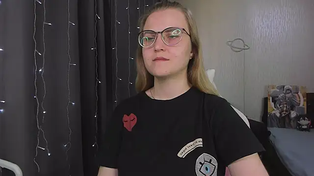 MissBrightShine's Live Chat Room