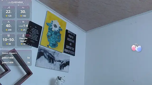 ZoeBakers_ Cameră chat live
