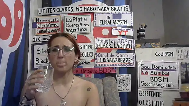 black_lady731: δωμάτιο απευθείας συνομιλίας