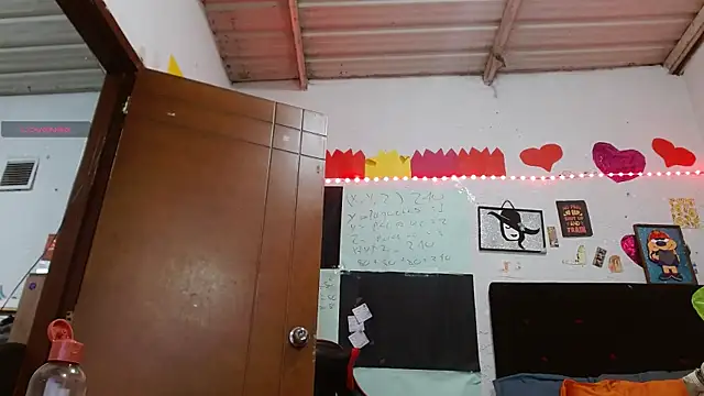 Saray_extrovert_ Live Chatraum