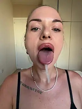 ElenaRebelle – live chatrum