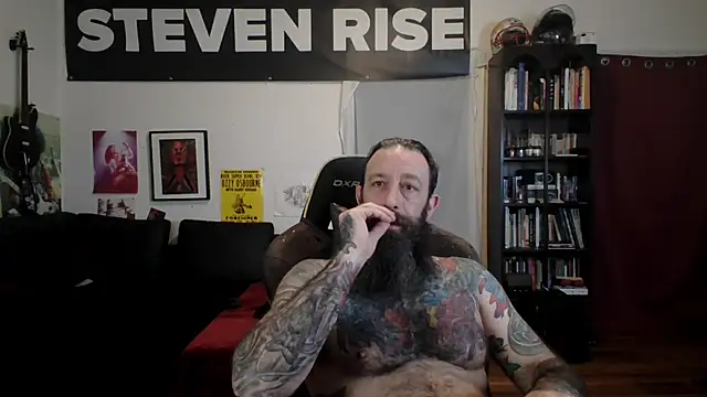 StevenRiseNYCn Live chat-huone