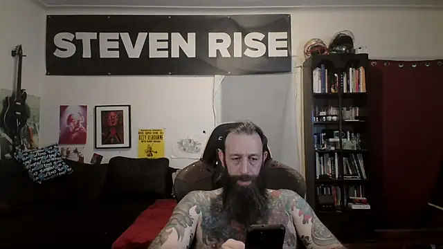 Živá chatovací místnost StevenRiseNYC