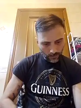 coppiasenzacensura Live Chatraum