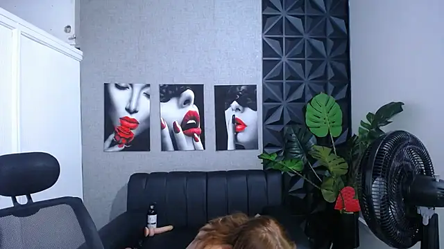 Valentinaa_mature 现场聊天室