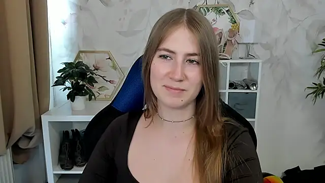 candy_Megan: онлайн-чат