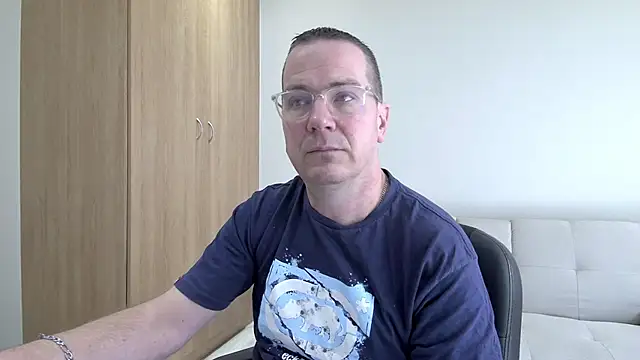 BrettJ81 Live seks camshow