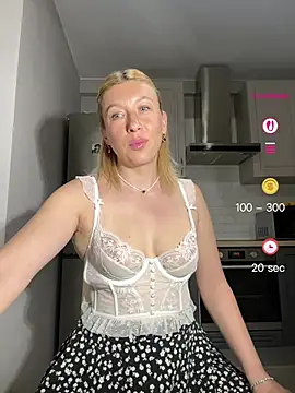 Chat soba uživo modela Kittie_Valentine