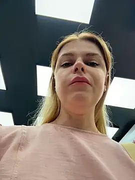 HarrietDart's Live Chat Room
