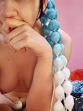 Amaya07 Adlı Modelin Canlı Sohbet Odası