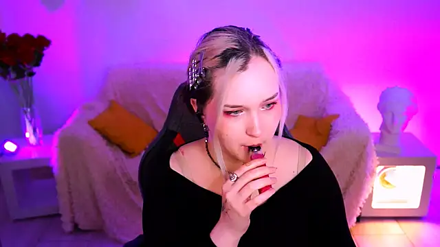 ViolettWoods Cameră chat live
