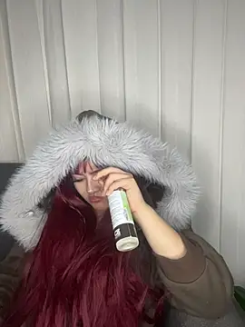 غرفة دردشة lya_nekko_ المباشرة