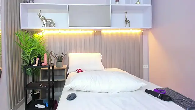 Sala de chat ao vivo de pinktaylor_
