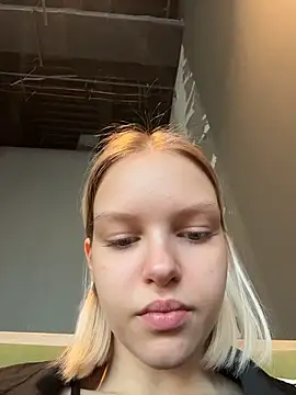 Sala de chat ao vivo de AshleyMur
