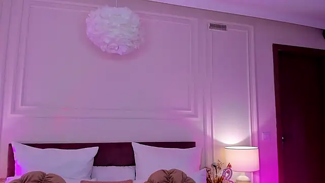 Sala de chat ao vivo de AllexaG