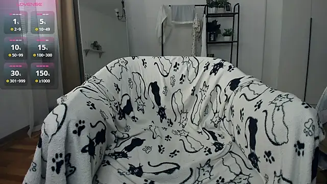 FaaBinaa Секс шоу на живо пред камера