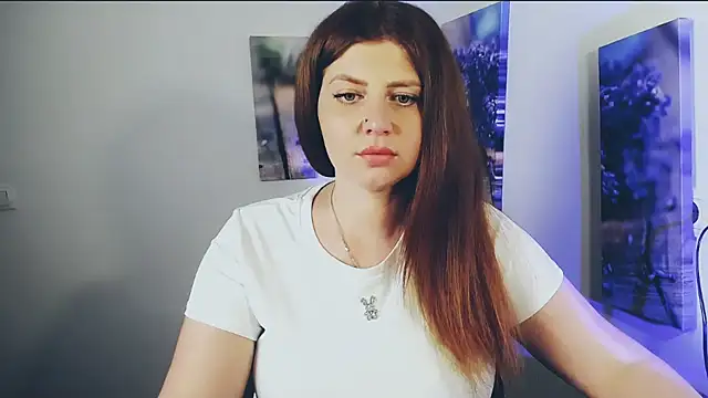 Lizzy_Love Adlı Modelin Canlı Sohbet Odası