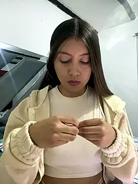 Sara-cooper2 Adlı Modelin Canlı Sohbet Odası