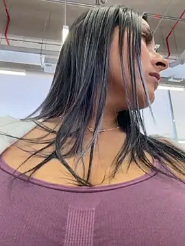 Cami_Leon2 Ruang Obrolan Langsung