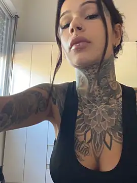 Živá chatovací místnost sereiaruiva99