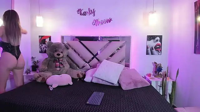 Karly_moon Live Chatraum