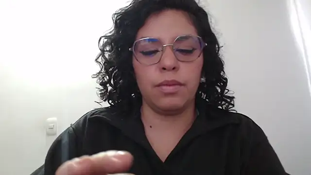 Anne_purplen Live chat-huone
