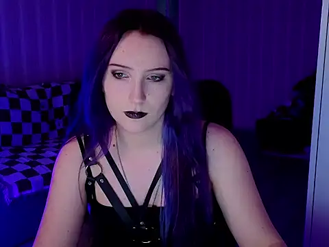 Živá chatovací místnost violet-siren-x