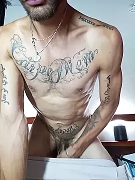 Chat soba uživo modela Thiago_Monteiro