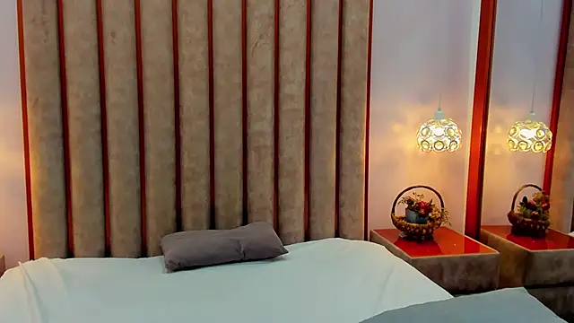 ห้องแชทสดของ Zoe_Monrow