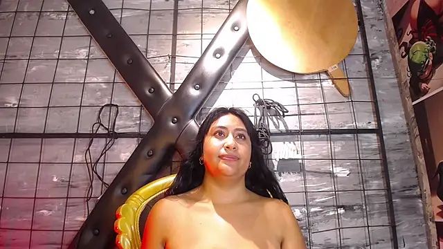 Girl_Scarlett_'s Live Chat Room