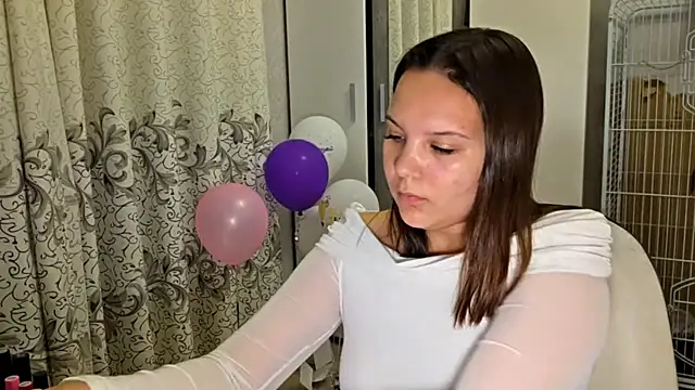AtticNobel Live Chatraum