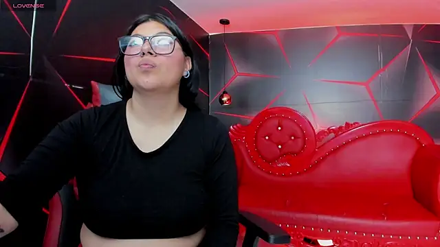 Lismar1's Live Chat Room